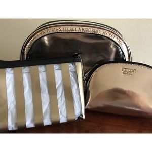 🆕 Victoria’s Secret 3pc Gold Cosmetics Bags Set